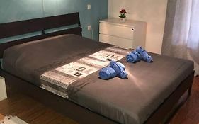 Cozy Apartment Near The Hospital